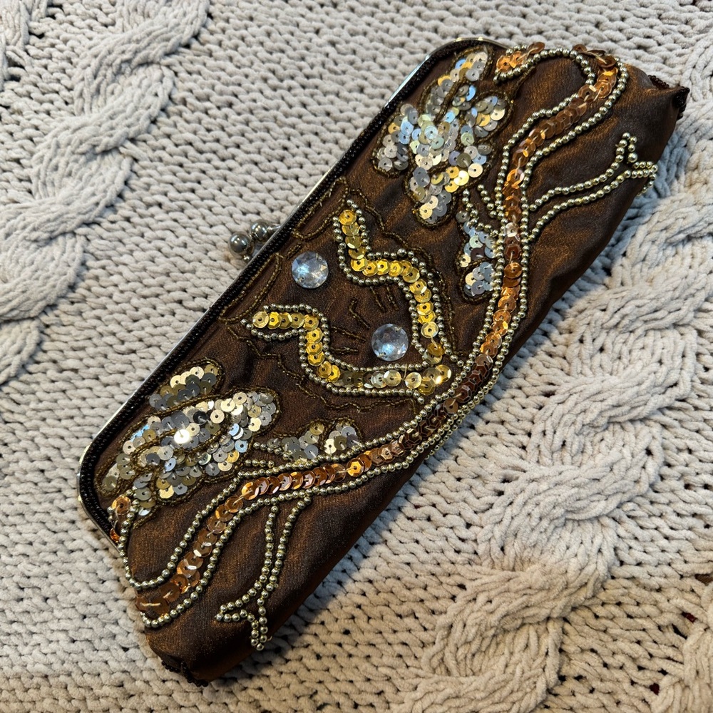 Tara beaded clutch with rhinestones and beading with silver chain strap&clasp